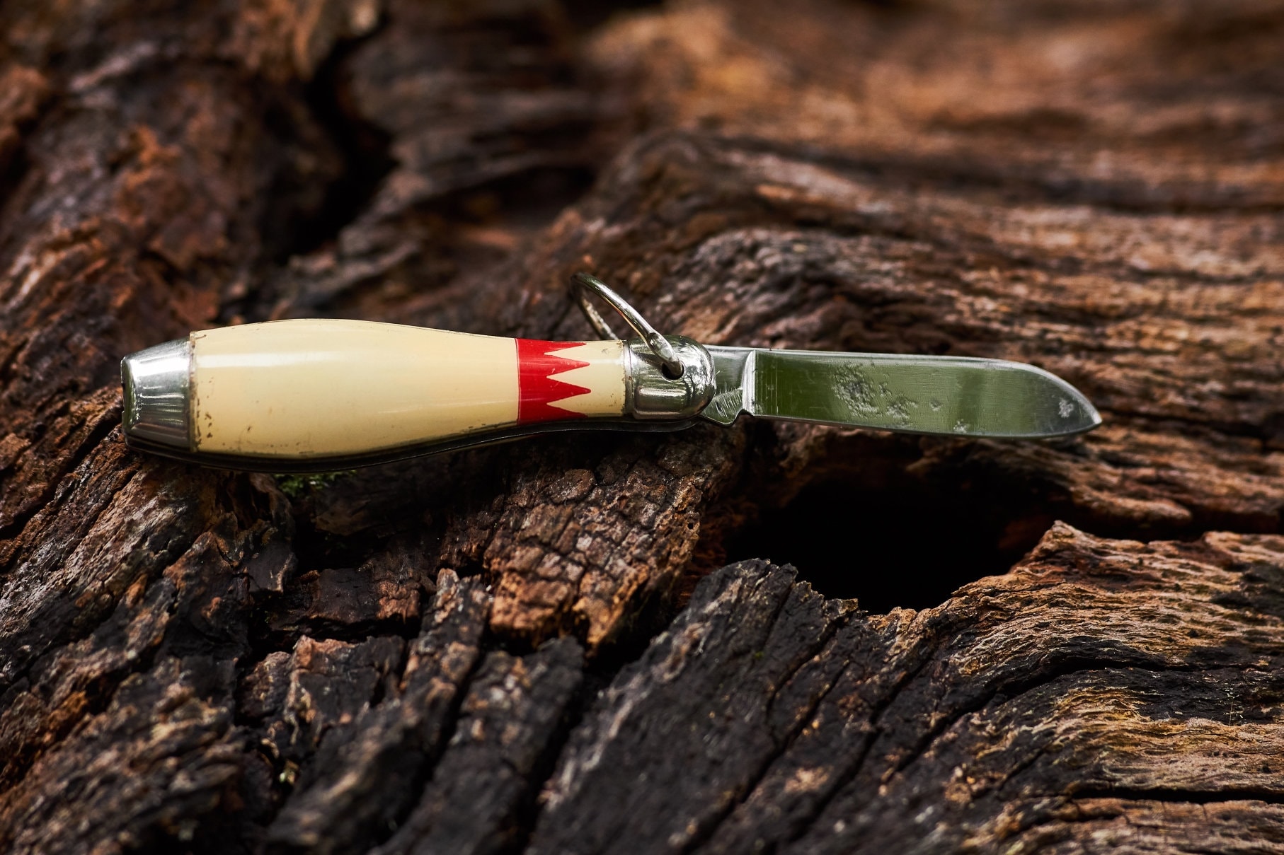 Vintage Imperial Bowling pin knife