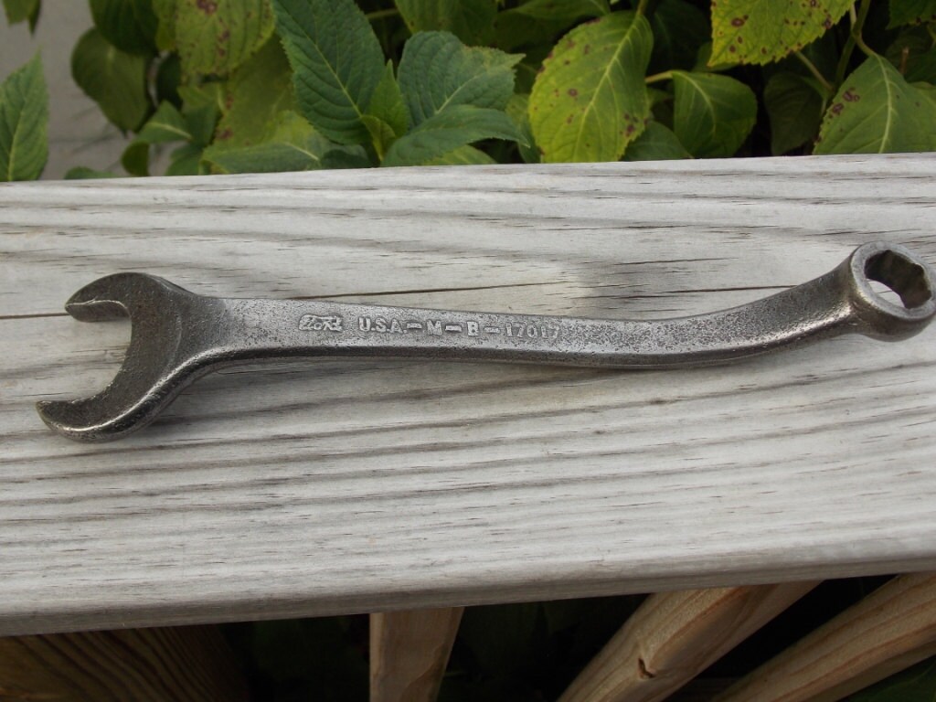 Ford wrench