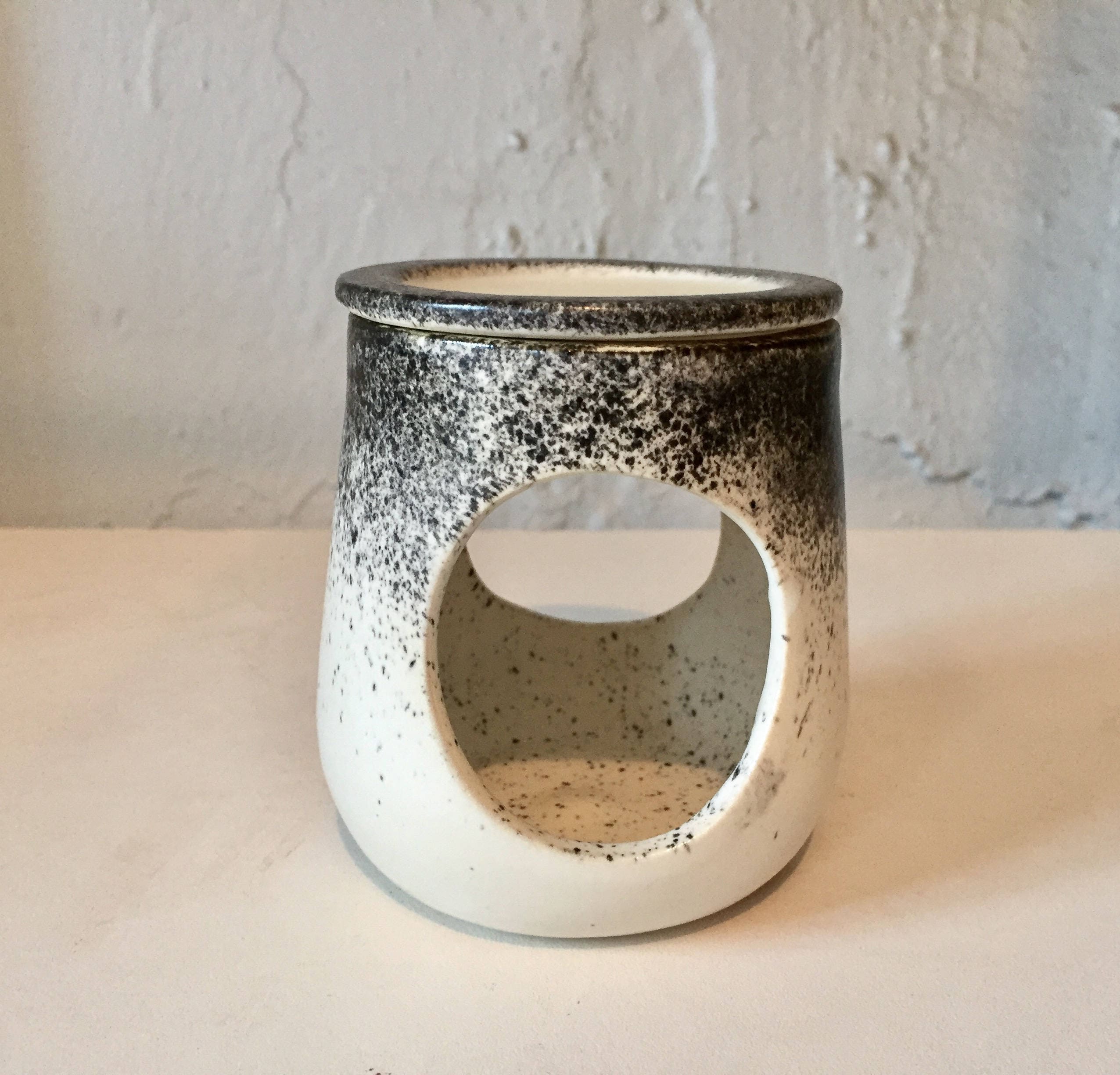 ceramic oil burner/wax melter White and black handmade NEW!