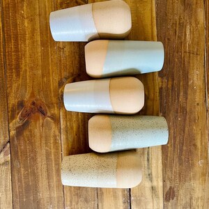 Wide Bottom Vase – Unique Ceramic Vase in 2 sizes and colors