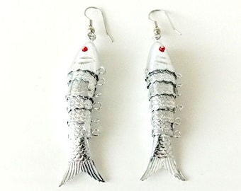 Vintage 80's Silver Tone Articulated Fish Earrings