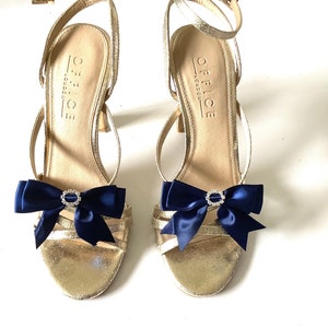 Damen Mädchen Navy Blau und Diamanté Satin Schleife Schuhclips