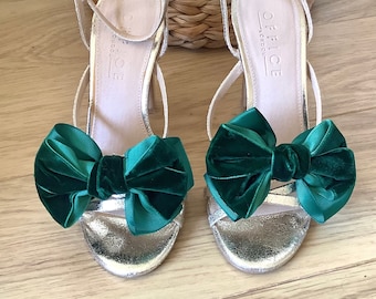 Forest Green Velvet Shoe Bow Clips