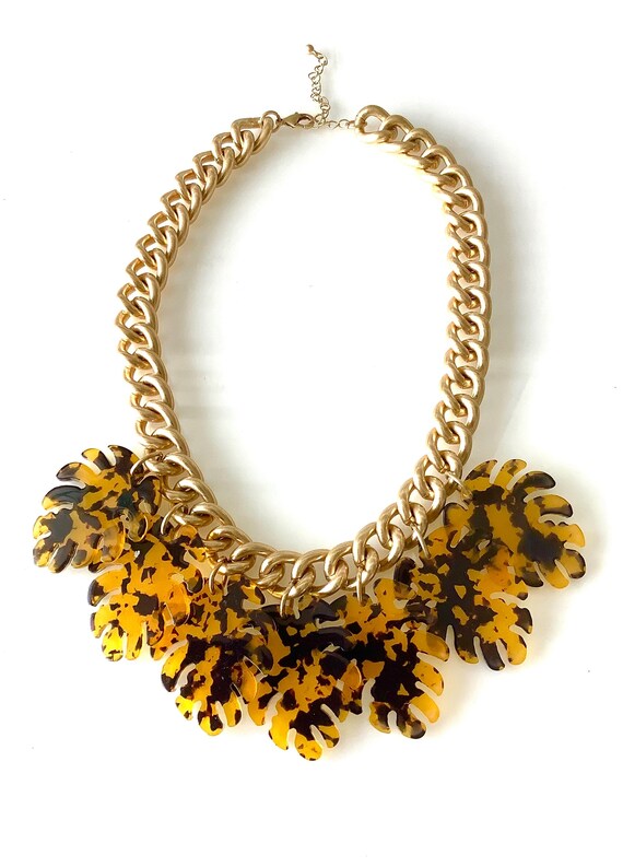 Chunky Tortoise Shell Acrylic Leaf Statement Necklace Israel