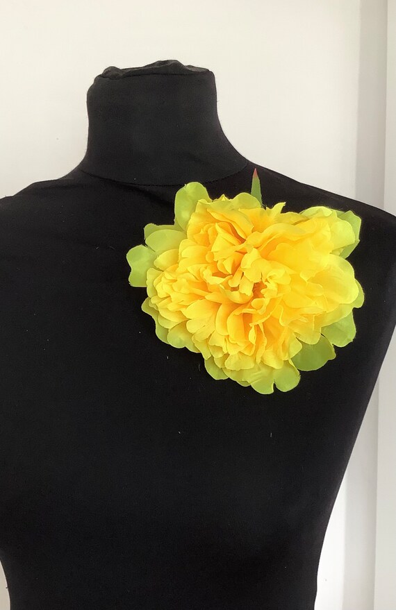 Yellow cheap flower brooch