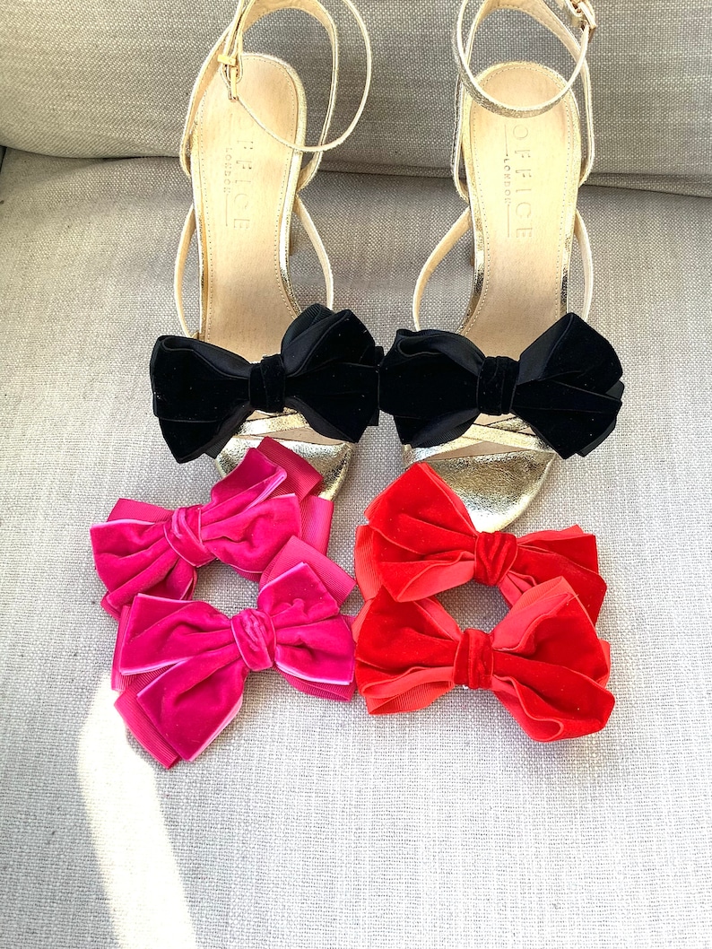 Ladies Big Black Velvet Bow Shoe Clips Etsy UK