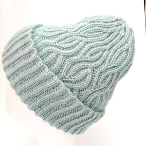 Wide Brioche Cable Hat Knitting Pattern as pdf