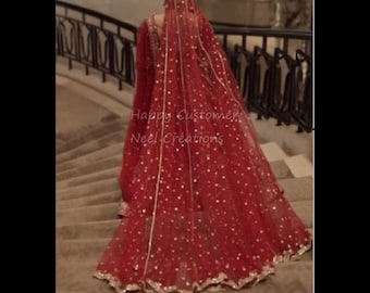 Red net Bridal entry dupatta in Indian wedding for women. Long trail dupatta for bride's grand entry. Second dupatta Indian wedding.