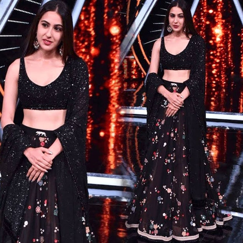 Lehenga Indian Lehenga Wedding Party wear Designer chaniya choli Made to Order Ethnic clothes from India