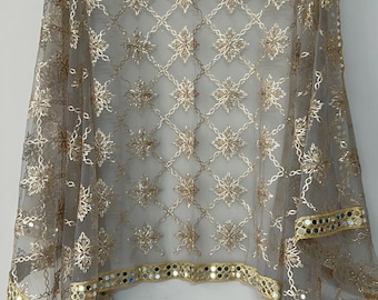 Grå askdupatta med spegelbård. Grå indisk dupatta. Gotta patti Net dupatta, Designerbruddupatta för kvinnor.