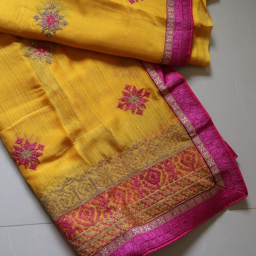 Amber Yellow With Pink Border Silk Traditional Saree – paanericlothing