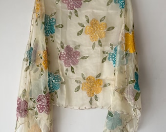 Floral organza embroidered dupatta. Scallop border with beads embroidery