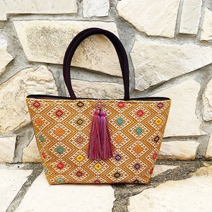 Handloom bags online shopping deals