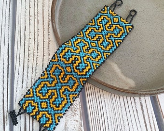 Beaded Boho Bracelet, Geometric Bracelet, Native American Beaded Bracelet, Beaded Jewelry, Indigenous, Handmade | Biulu Artisan Boutique