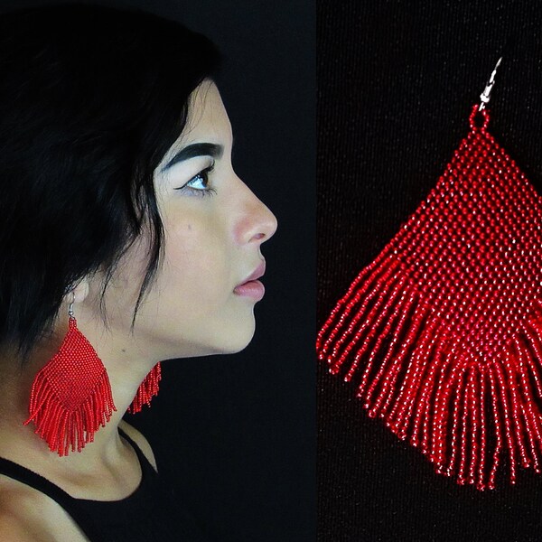 Czerwone kolczyki plemienne Boho, kolczyki z koralików Indian Huichol, kolczyki z frędzlami diamentowymi, duże wiszące kolczyki, tradycyjne koraliki