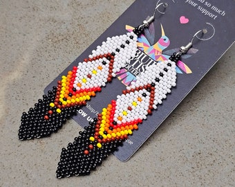 Beaded Feather Native American Style Earrings, White Feather Earrings, Boho Tribal Earrings, Authentic Huichol Beadwork, Mexican Beading