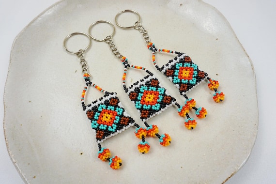 Beaded Keychain, Huichol Keychain, Native American Beadwork, Indigenous Made, Handmade Keychain, Huichol Bag Keychain, Small Gift