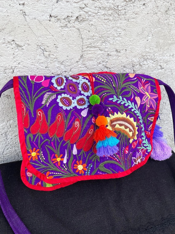 Bohemian Purse, Boho Floral Purse, With Poms and Tassels, Embroidered Flower Purse, Chic Tote Bag, Shopping Bag, Chic Floral Bag, Handloomed