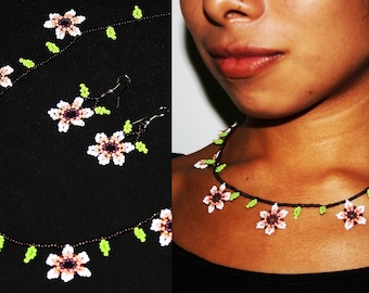 Huichol Jewelry, Native Beaded Jewelry, Beaded Jewelry, Small Necklace and Earrings, Seed Bead Jewelry, Chic Flower Necklace, Hippie Jewelry