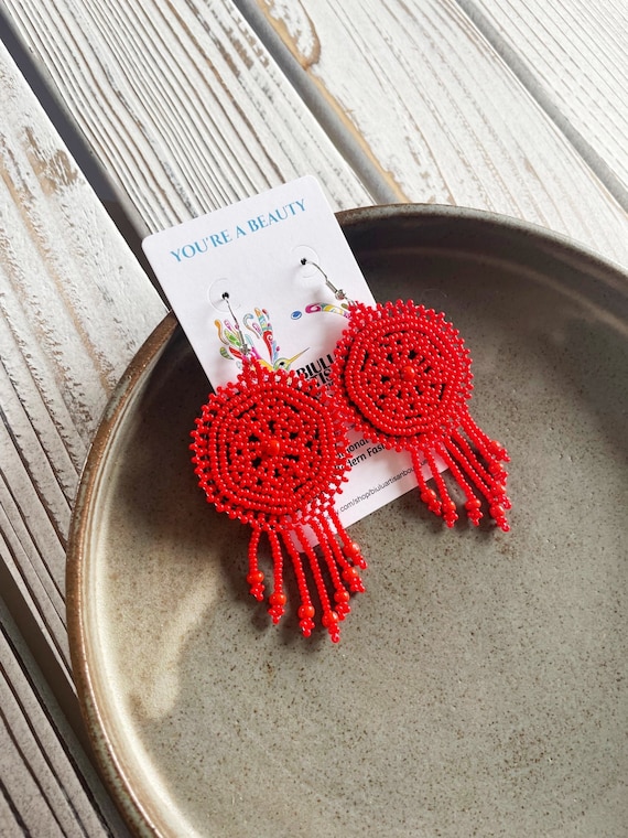 Red Beaded Earrings, Native American Beaded Earrings, Boho Beaded Earrings, Beaded Boho Earrings, Seed Bead Jewelry, Indigenous Made, Dainty