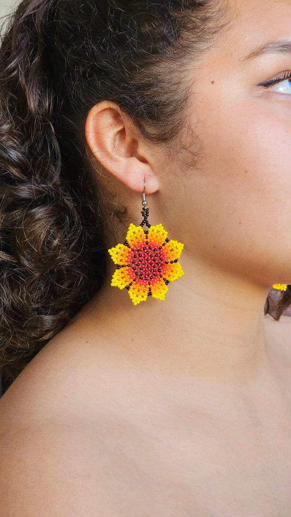 Sunflower Earrings, Seed Bead Earrings, Huichol Earrings, Flower Beaded Earrings, Hand Beaded Earrings, Boho Flower Earrings