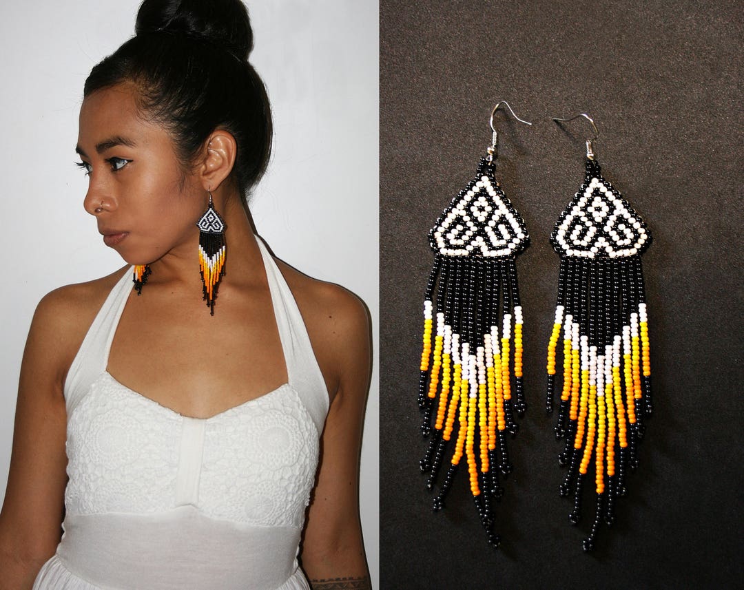 Black and White Native American Earrings, Huichol Indian Earrings