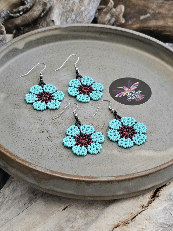 Turquoise Boho Earrings, Boho Beaded Earrings, Blue, Native American Beaded Earrings, Huichol Style Flower Earrings, Dainty, Indigenous Made