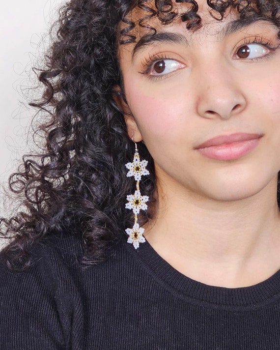 Flowers on a Vine Earrings, Boho Beaded Earrings, Dainty Dusty White Earrings, Native American Beaded Earrings, Boho Chic,Seed Bead Earrings