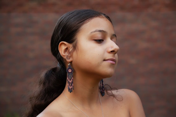 Small Dreamcatcher Earrings, Elegant Huichol Earrings, Native American Beaded Earrings, Traditional Beadwork, Amerindian Earrings, Autentic