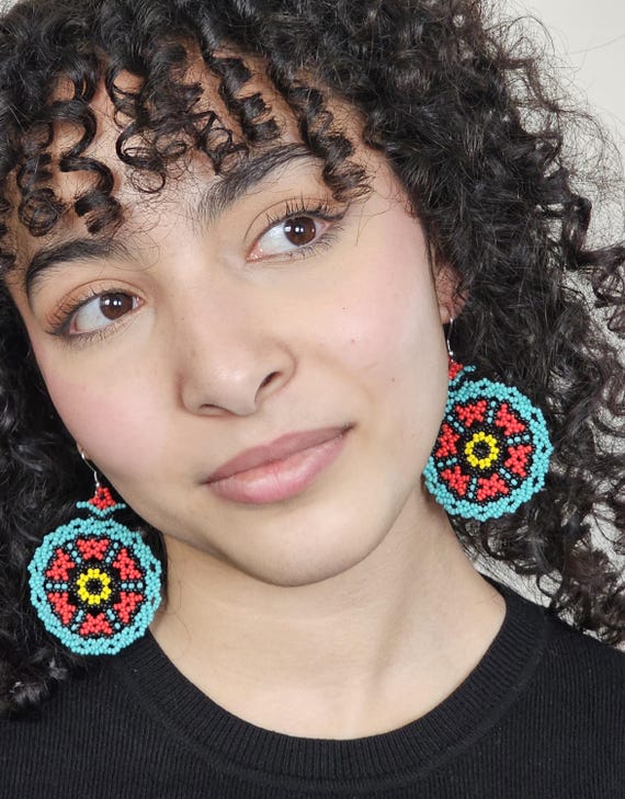Huichol Flower Earrings, Pop Art Earrings, Small Medallion Earrings, Native American Beaded Earrings, Huichol Jewelry, Authentic Beading
