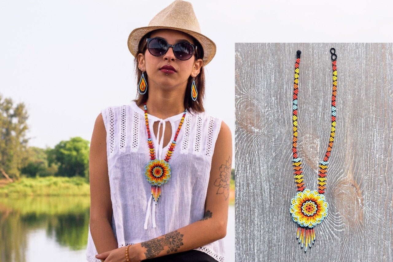 Light Violet Flower Necklace, Boho Beaded Necklace, Native American