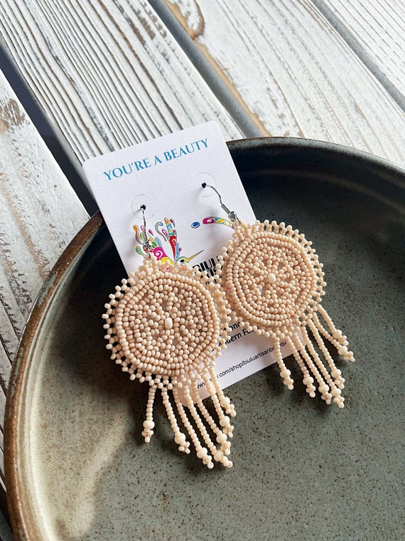 Beige Beaded Earrings, Native American Beaded Earrings, Boho Beaded Earrings, Beaded Boho Earrings, Jewelry, Indigenous Made, Dainty