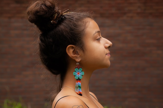 Mexican Beaded Earrings, Huichol Earrings, Huichol Jewelry, Turquoise Florette Earrings, Beaded Dangle Earrings, Traditional Beadwork