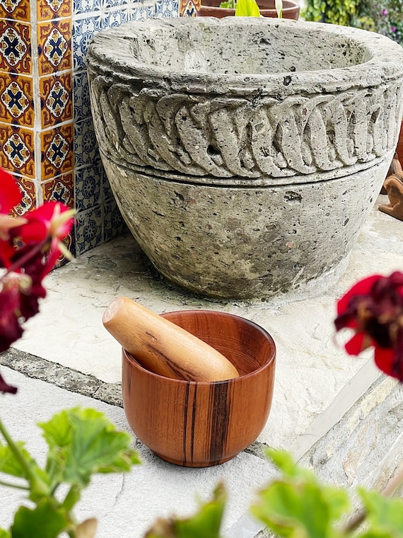 Wood Mortar & Pestle, Hand Carved Mortar Pestle, Spice Grinder, Native American Woodworking, Indigenous Made | Biulu Artisan Boutique