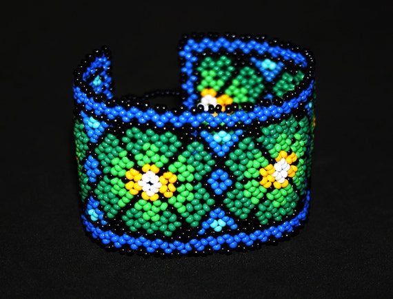 Huichol Peyote Bracelet, Native American Beaded Bracelet, Seed Bead Bracelet, Beaded Cuff Bracelet, Tribal Bracelet, Hippie Bracelet