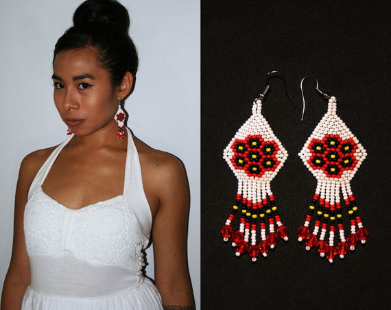 Boho Peyote Beaded Earrings, Lightweight Native American Beaded Earrings, Huichol Peyote Earrings, Beaded Huichol Earrings