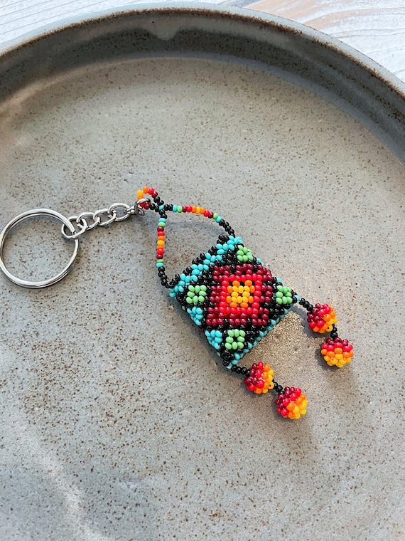 Beaded Keychain, Huichol Keychain, Native American Beadwork, Indigenous Made, Handmade Keychain, Huichol Bag Keychain, Small Gift