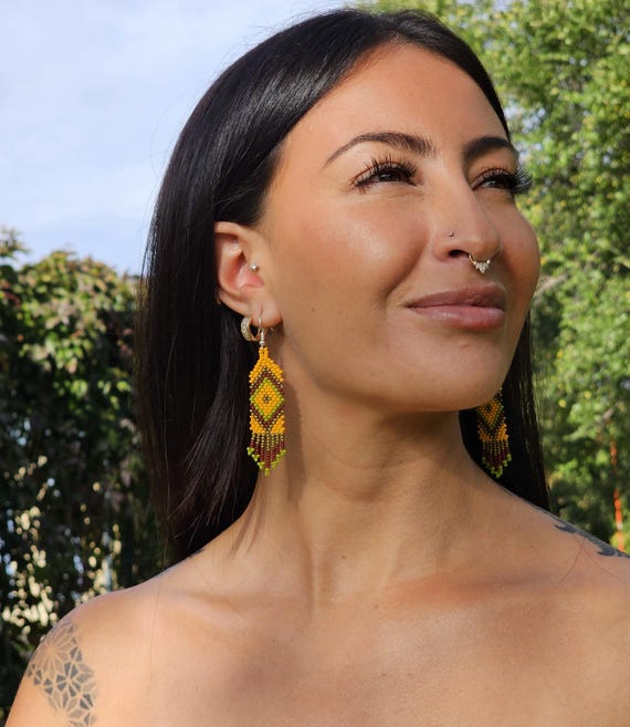 Handmade Boho Earrings, Native American Beaded Earrings, Beaded Boho Earrings, Indigenous Made, Short Skinny Earrings, Etsy Handmade