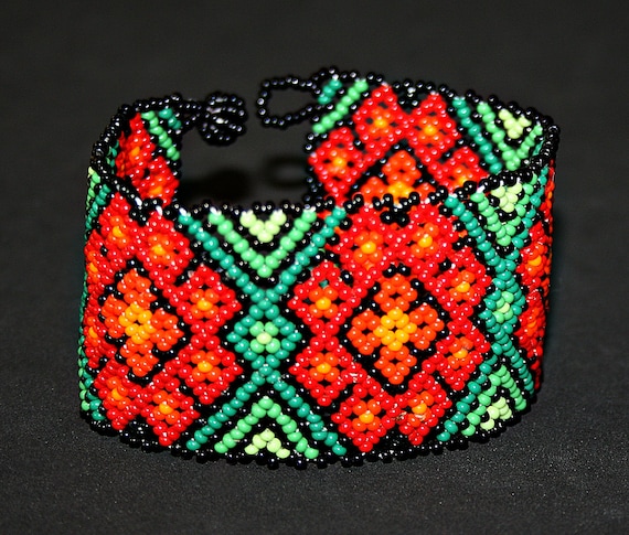 Peyote Huichol Bracelet, Native American Beaded Bracelet, Red Peyote Flower Bracelet, Seed Bead Cuff Bracelet, Hippie Bracelet, Traditional