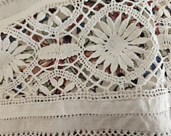 White Irish Linen & Bobbin Lace Double Bedspread, Top Sheet, Antique, Large and Lovely.