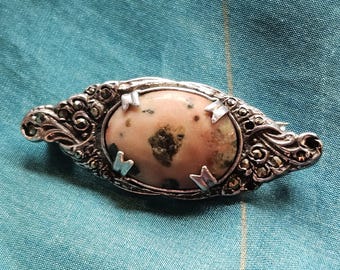 Silver, Marcasite and Agate Brooch in Vintage Box, Small and Pretty.