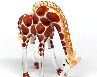 Glass Giraffe Figurine - Hand Blown Lampwork Glass - Home Decoration - Collectible Personalized Gift