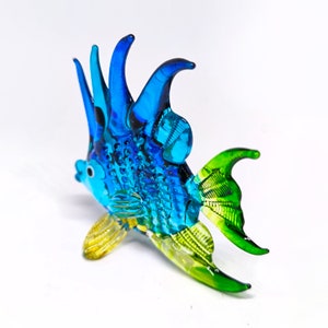 Curated visual reference: Gallery Detail: Zoocraft Handcrafted Blue Glass Fish Figurine Exquisite Hand Blown Aquarium