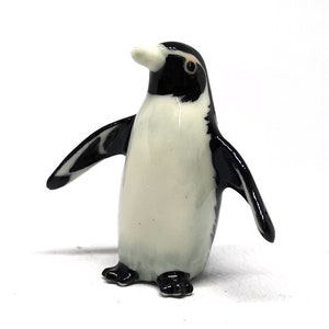 ZOOCRAFT Hand Painted Porcelain Penguin Jack Figurine Collectible Ceramic Miniatures
