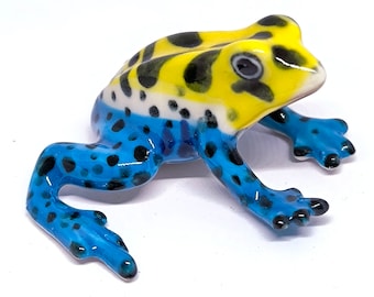 ZOOCRAFT Ceramic Poison Frog Figurine Miniatures Collectible Garden Terrarium Themed Decor