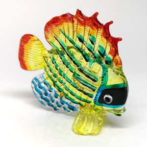 ZOOCRAFT Glass Sea Fish Figurine Hand Blown Art Tropical Sealife Collectible Miniature Aquarium Decor Style