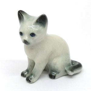 Hand Painted Porcelain Siamese Cat Figurine: Collectible Ceramic Decor