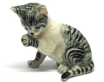 ZOOCRAFT Porcelain Cat Figurine Gray Tiger Hand Paint Ceramic Vintage Collectibles  - Personalized Gift