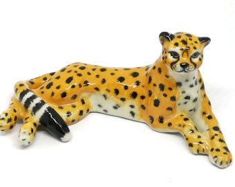 ZOOCRAFT Ceramic Leopard Tiger Figurine Wildlife Decor Hand Painted Porcelain Collectible Totem