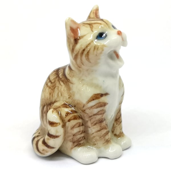 ZOOCRAFT Tiger Cat Figurine Ceramic Smiling Orange Handicarfted Dollhouse Miniatures - Home Decor Personalized Gift